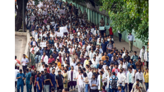 AIIMS doctors in Kolkata are planning a protest at Jantar Mantar to raise awareness about the recent tragedy.