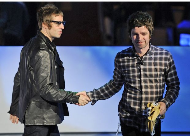 Best ways to secure Oasis's 2025 reunion tour tickets after 15 years of break.