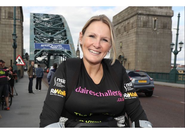 Paralyzed runner and fundraiser Claire Lomas, who used a bionic suit to complete a marathon, has passed away in an accident.