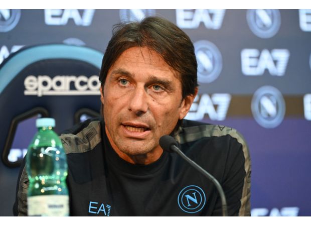 Conte reaches out to Osimhen following unsuccessful transfer to Chelsea.