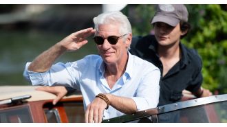 75-year-old actor says his iconic romantic lead role was not given enough depth in the script.