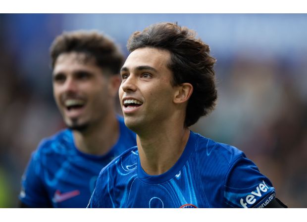 The teams of Chelsea and Crystal Palace are set for a match, with the confirmed lineup, predicted starting players, and injuries.