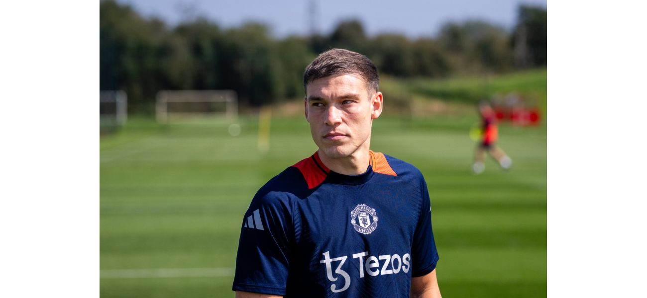 Scholes worried about Ugarte after United loss to Liverpool.