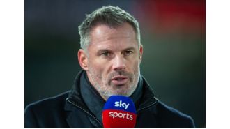 Jamie Carragher criticizes a Liverpool player for being unprofessional following their loss to Manchester United.