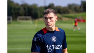Scholes worried about Ugarte after United loss to Liverpool.
