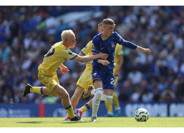 Enzo Maresca wants VAR rules to be modified after Crystal Palace player escaped red card in Chelsea match.