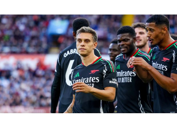 Arsenal has been offered a bid of £29 million for the potential sale of Leandro Trossard.