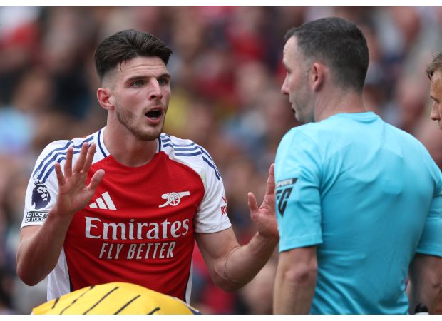 Micah Richards claims Arsenal made a terrible decision.