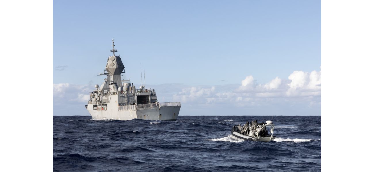 Shipwrecked sailors saved near NSW shore