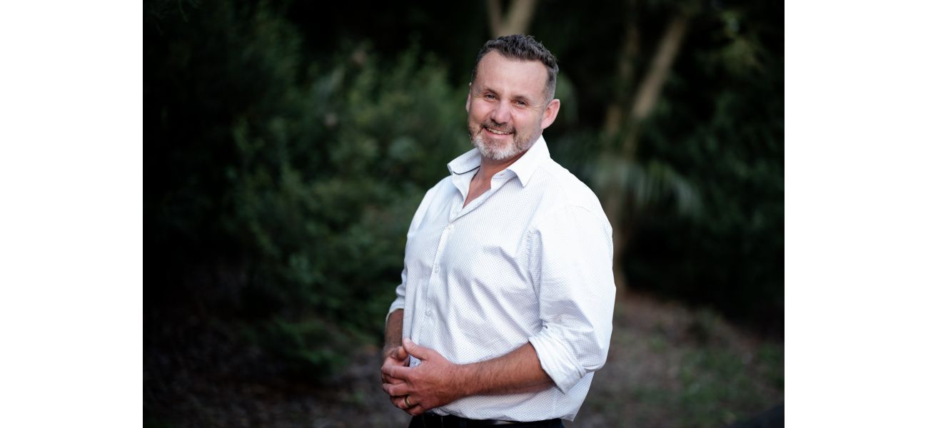 Ryan Moloney, who plays Toadie on Neighbours, commends his co-stars as he prepares for an emotional departure from the show.