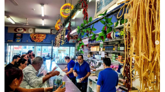 People waiting for an hour for a $15 sandwich - why?