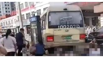 11 people died and 13 were hurt when a bus collided with students and parents.