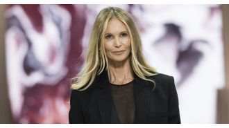 Supermodel Elle Macpherson says she had breast cancer but declined chemotherapy despite recommendations from 32 doctors.