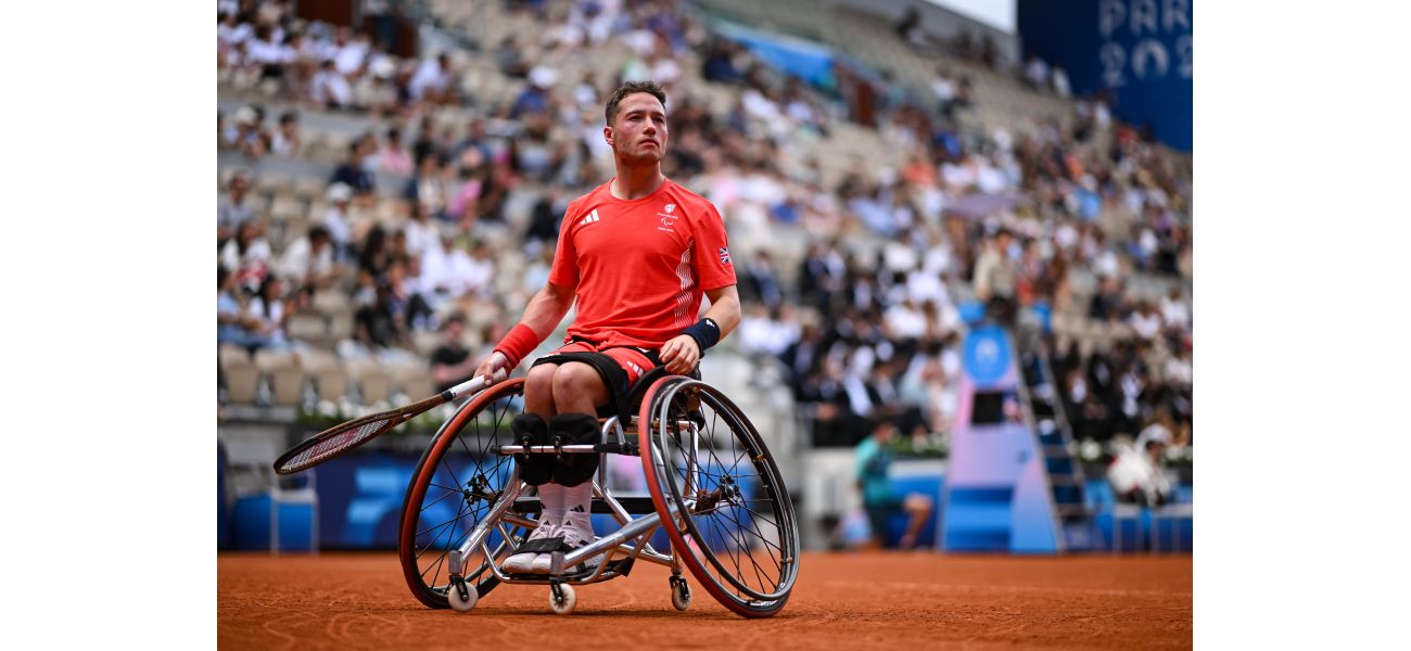 Learn about the regulations and top performers in Paralympic wheelchair tennis.
