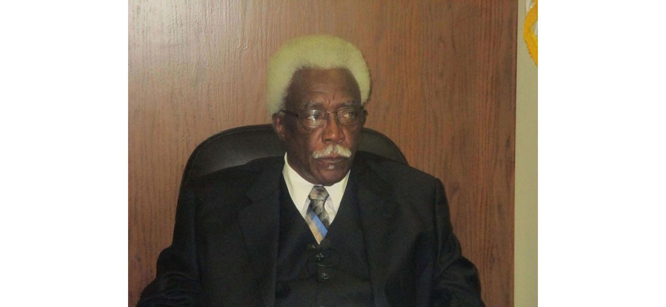 11-year-old boy admits to murdering ex-mayor and his daughter.