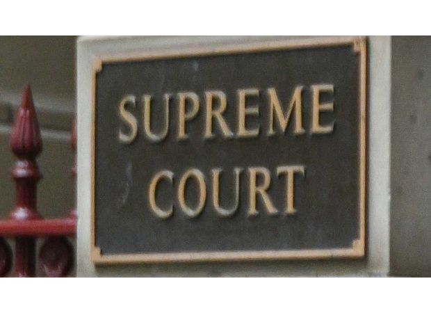 Killer instructs daughter to greet mother's corpse.