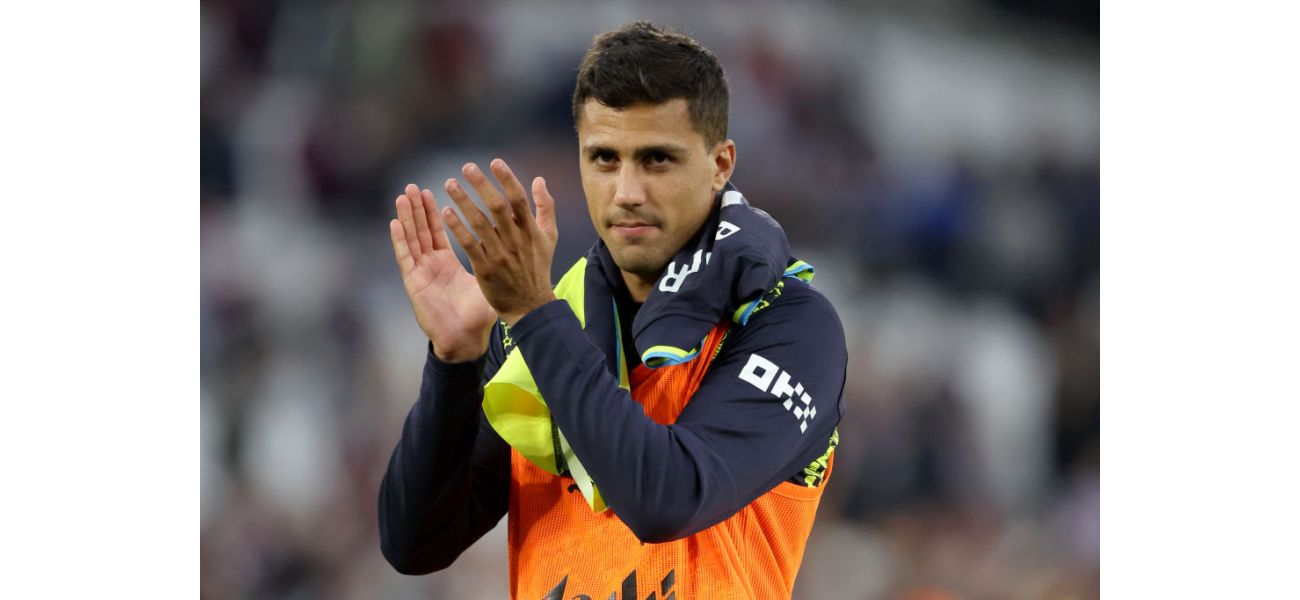 Star player from Manchester City willing to consider transfer to Real Madrid, which would be a major setback for coach Pep Guardiola.