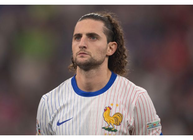 Rabiot wants to move to Premier League despite Man Utd's interest.