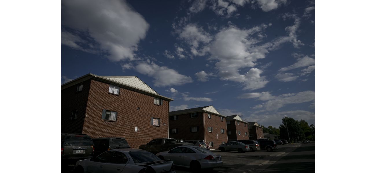 10 people connected to Venezuelan gang in Aurora, 6 in custody amidst controversy.