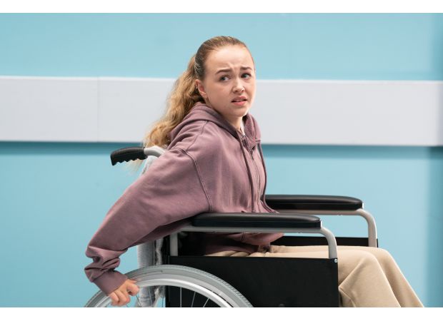 Amy from EastEnders receives alarming information that may completely ruin her family.