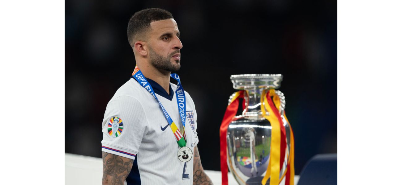 Kyle Walker is upset about not being chosen for the England team by manager Lee Carsley and has publicly addressed the situation.