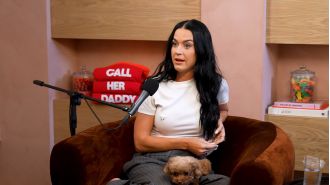 Katy Perry criticized for giving a 