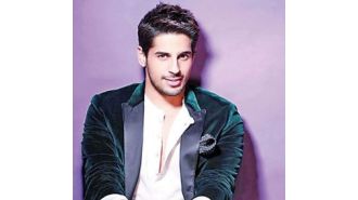 Sidharth Malhotra remembers his classroom days on Teachers' Day.