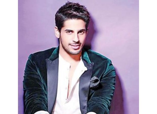 Sidharth Malhotra remembers his classroom days on Teachers' Day.
