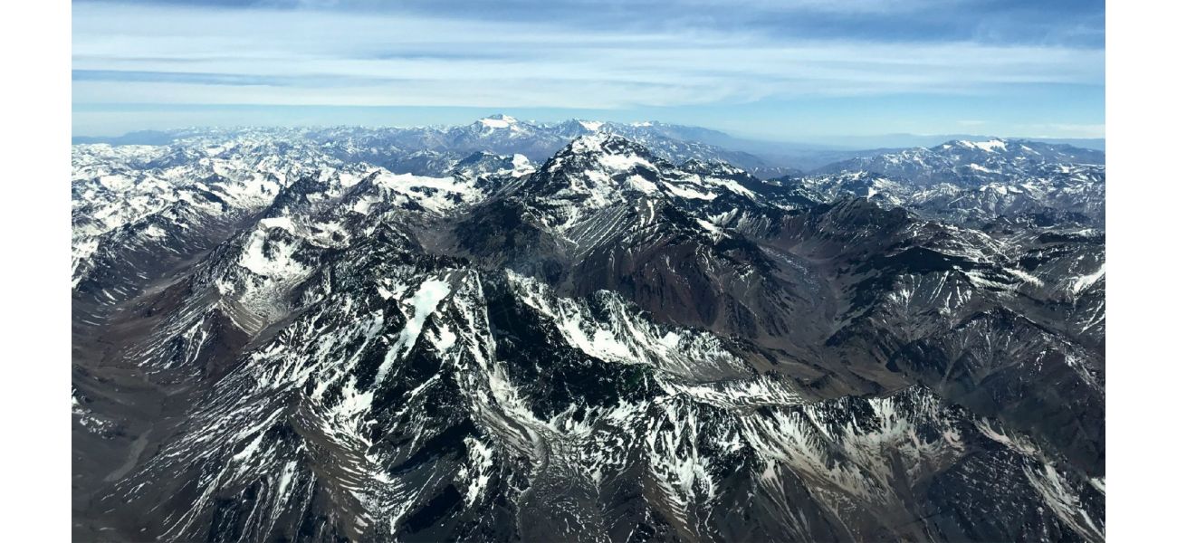 A 27-year-old British tourist died in an avalanche while skiing in the Andes.