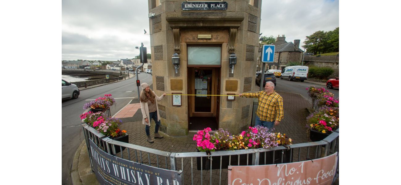 A street in Scotland has been declared the world's shortest due to its small size and location in front of a bistro.