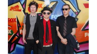 Old band never reunited with ex-lead singer since he left 27 years ago.