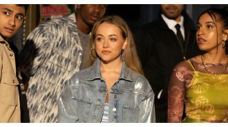 Amy, who has been through a traumatic experience, comes back and causes a final separation between EastEnders' Chelsea and Penny.