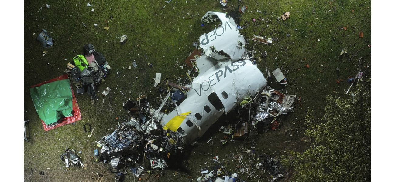 Pilots of Brazil plane crash fought de-icing issues just before tragedy struck.