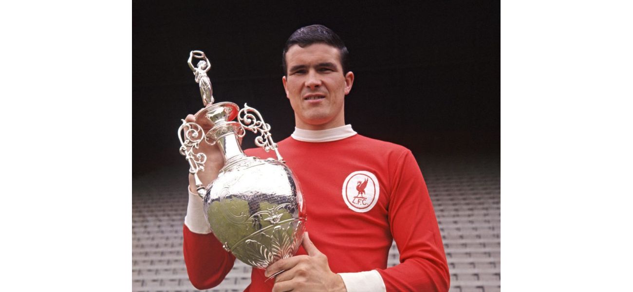 Ex-Liverpool captain Ron Yeats, 86, passes away after struggle with Alzheimer's disease.