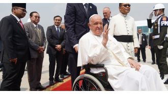 Seven people have been arrested for planning a terrorist attack to assassinate Pope Francis.