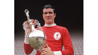 Ex-Liverpool captain Ron Yeats, 86, passes away after struggle with Alzheimer's disease.
