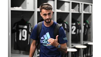 Fabio Vieira discusses surprising choice to depart Arsenal and return to Porto.
