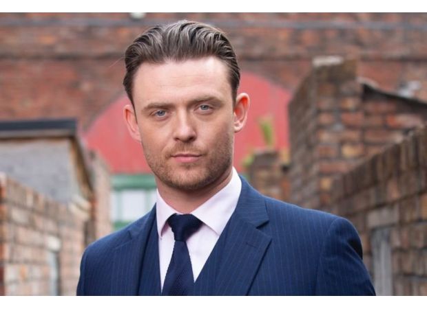 New evidence in Coronation Street may lead to the downfall of villain Joel Deering.