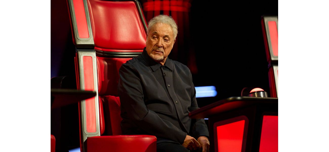 Voice contestant defends Sir Tom Jones after surprise reveal