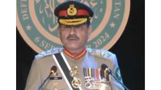 The Pakistan Army Chief recognizes the involvement of the Pakistani army in the Kargil war.