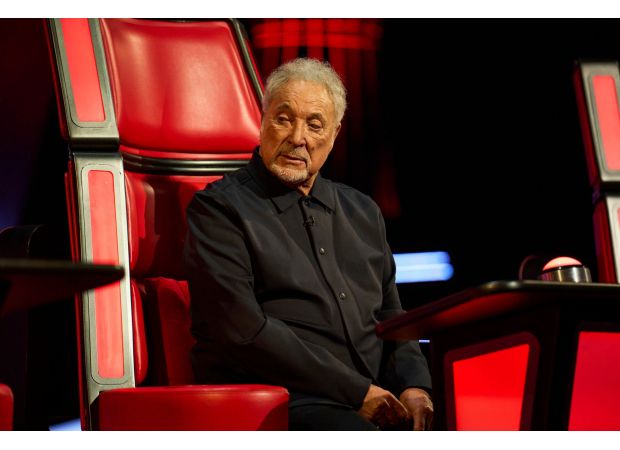 Voice contestant defends Sir Tom Jones after surprise reveal