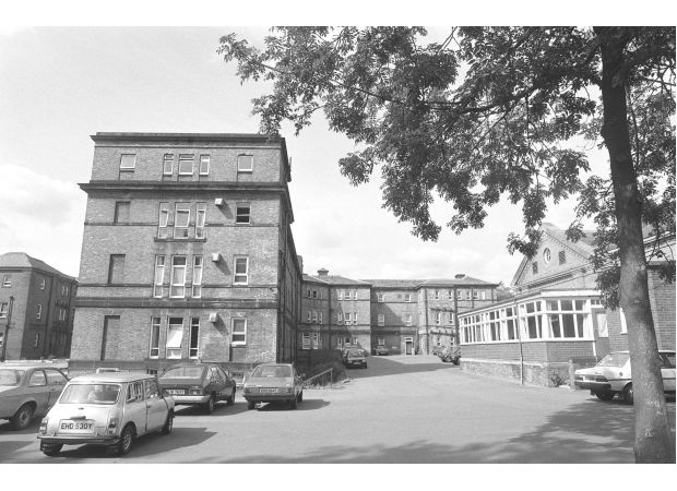 22 deaths from food poisoning have doctors stumped.