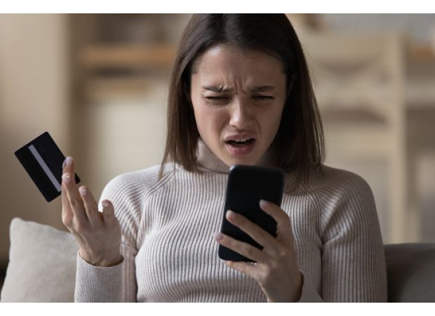 4 ways to make sure you get the service you deserve from your bank when you can't reach them.