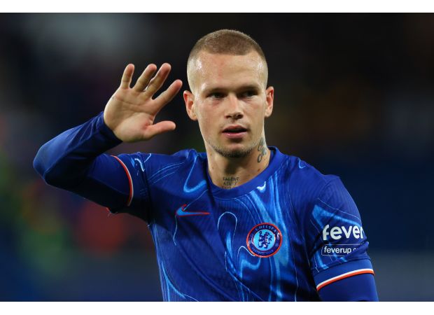 Analyst predicts that Mykhailo Mudryk, a player for Chelsea, will win the prestigious Ballon d'Or award, according to one of his fellow team members.