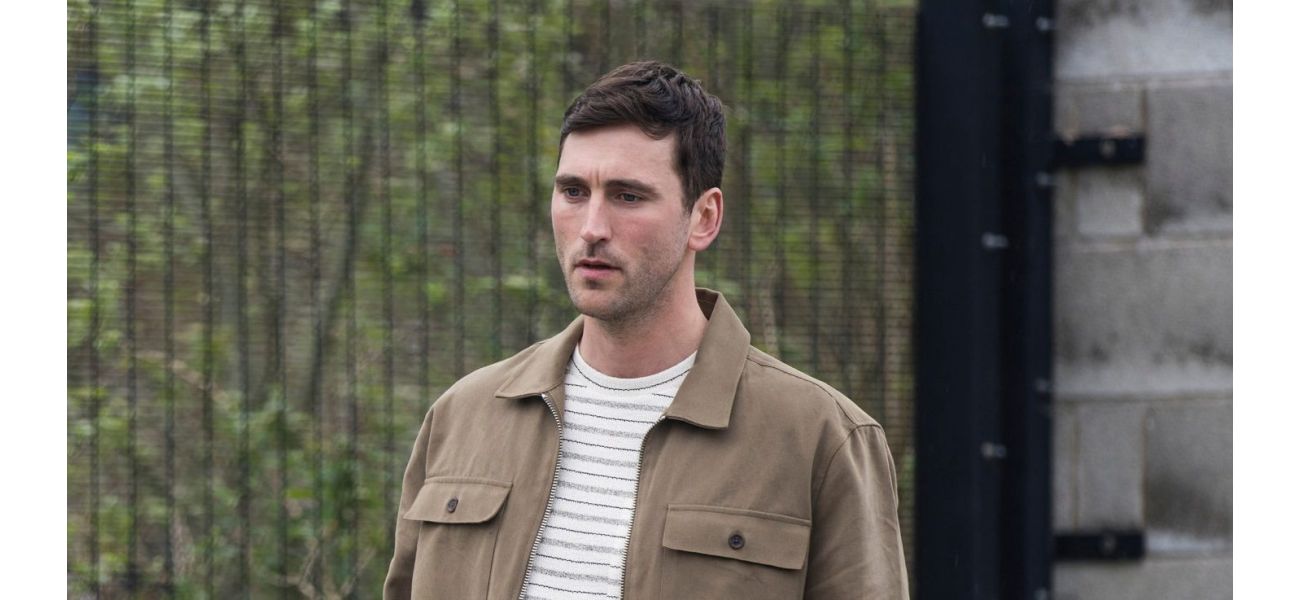 Jacob Roberts confirms that Kit will break up a big Coronation Street couple, saying 'fair game!'