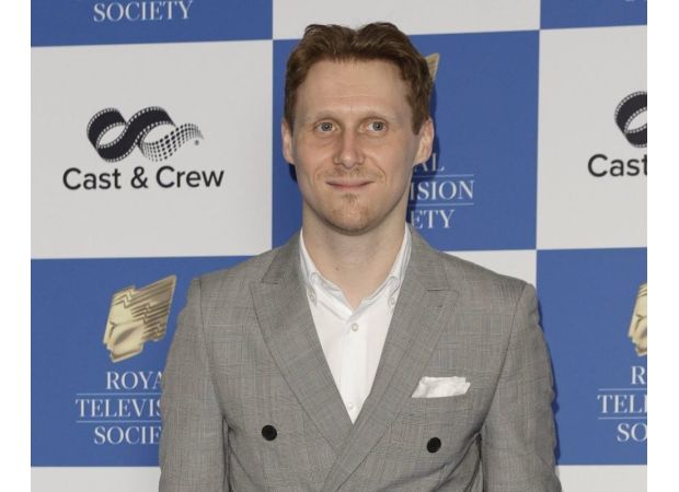 EastEnders star Jamie Borthwick will continue on the show despite having to give up the opportunity to compete on Strictly Come Dancing.