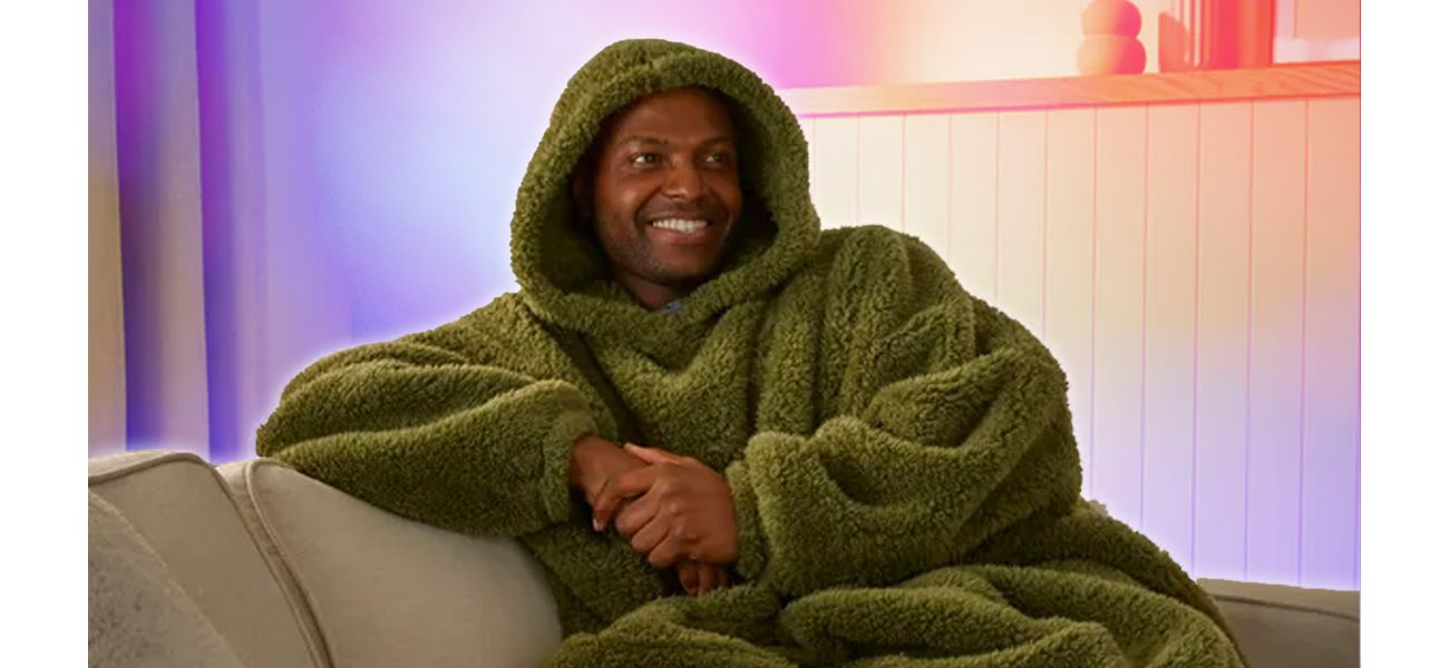 Dunelm's £16 teddy oversized hoodie in 11 colors receives widespread praise from thousands.