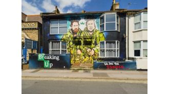 A home with an unusual mural poking fun at Prince William and Prince Harry is up for sale for £425,000.