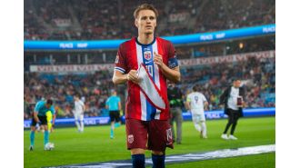 Odegaard's Arsenal teammate seeks vengeance for his injury and provides update on his condition.