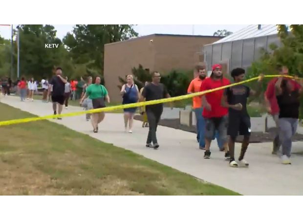 Serious injury for teenage boy in school shooting